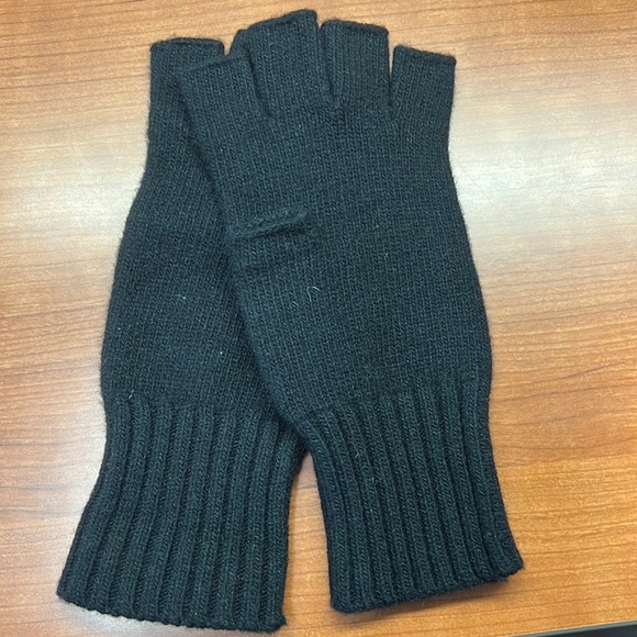 COPY - Portolano 100% cashmere gloves - Picture 1 of 3